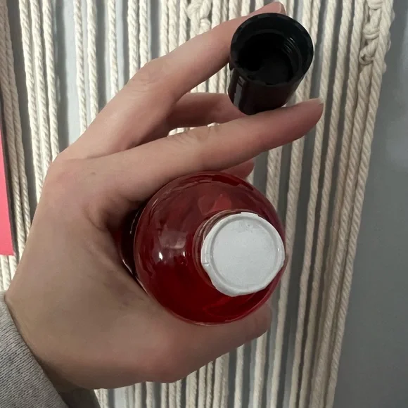 Lush Good Karma Shower Gel - Picture 4 of 5